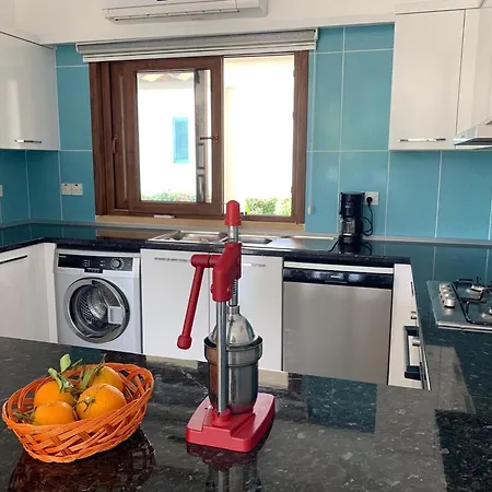 Highly Comfortable Family-friendly In Lovely Area