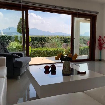 Highly Comfortable Family-friendly In Lovely Area * Agios Georgios (Girne)